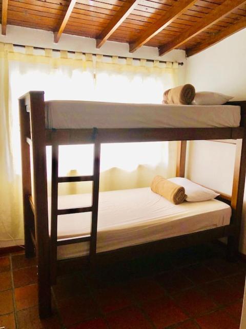 Casa Hotel Palmas Del Estadio 2 Меделин Екстериор снимка
